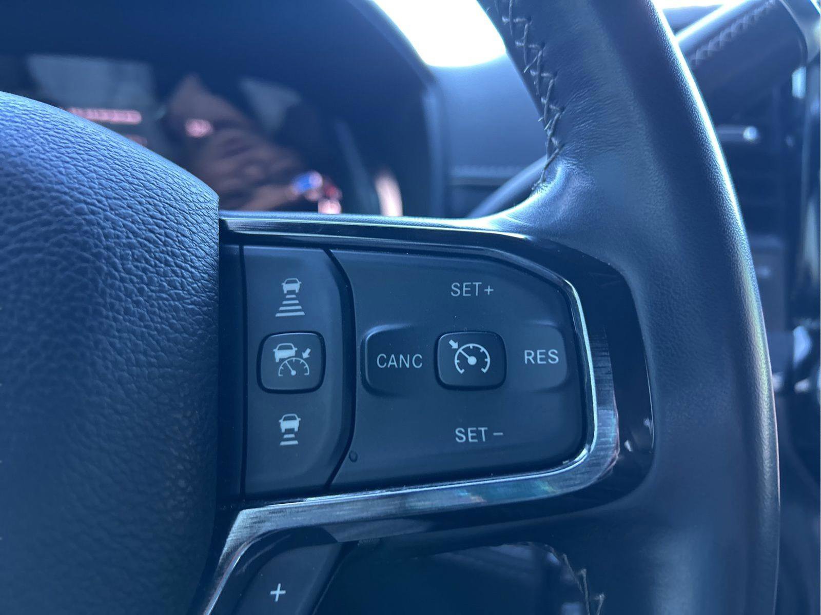 Certified 2024 RAM 2500 Limited image 17