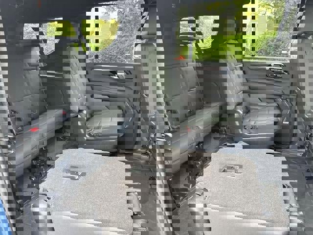 New 2026 Chevrolet Suburban LT w/ Comfort Package image 27