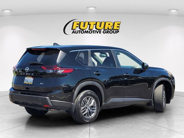 Certified 2026 Nissan Rogue S AWD/4WD image 4