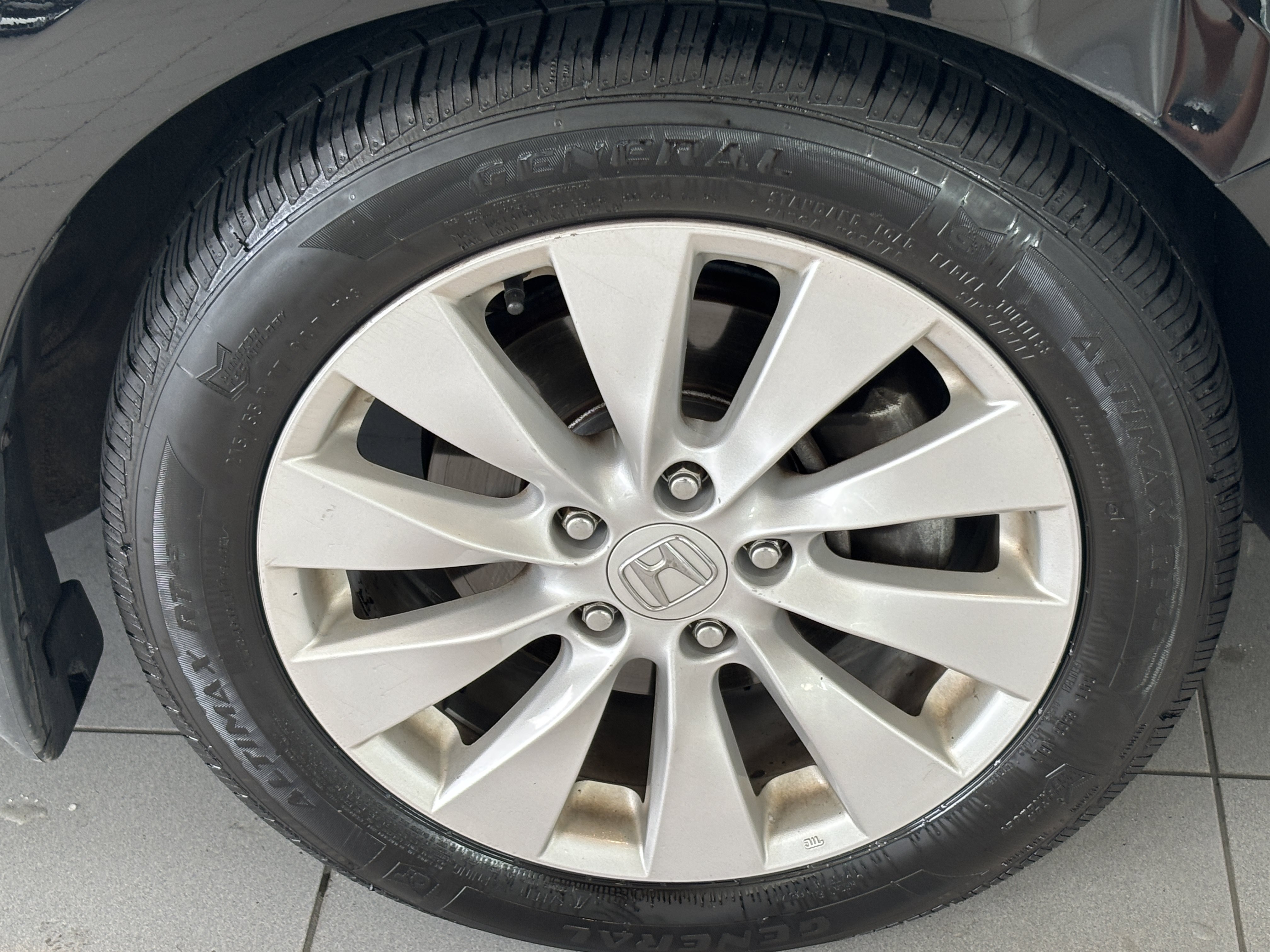 Used 2015 Honda Accord EX-L image 9