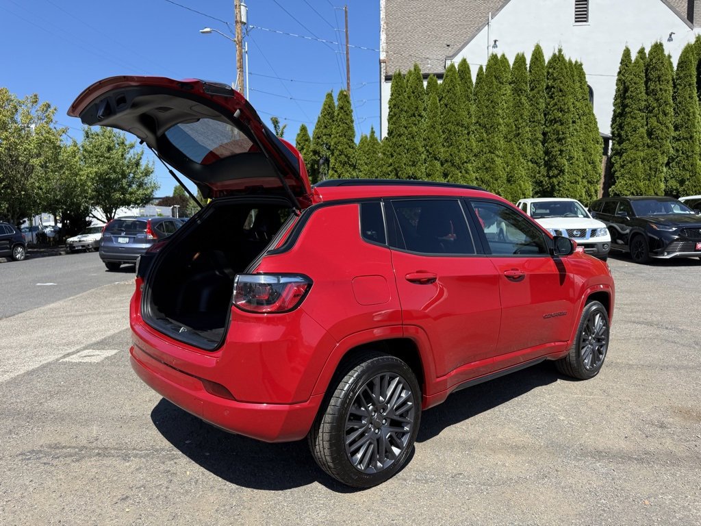 Used 2023 Jeep Compass Limited image 18