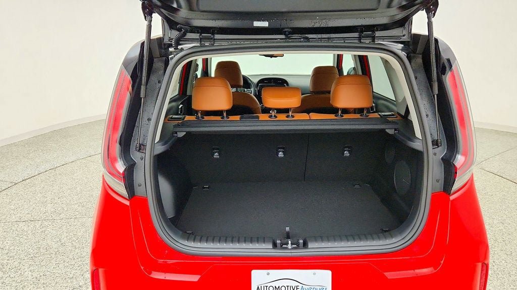 Used 2025 Kia Soul EX FWD image 20