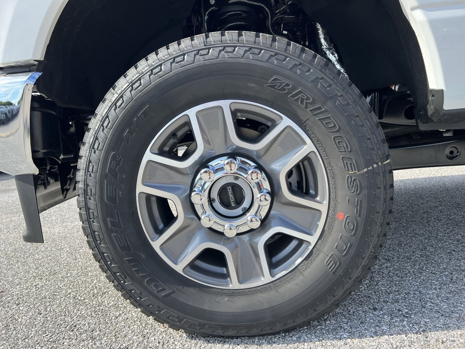 New 2026 Ford F250 Lariat w/ FX4 Off-Road Package AWD/4WD image 12
