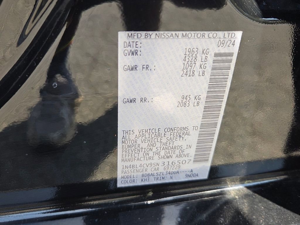 Used 2025 Nissan Altima 2.5 SR image 6