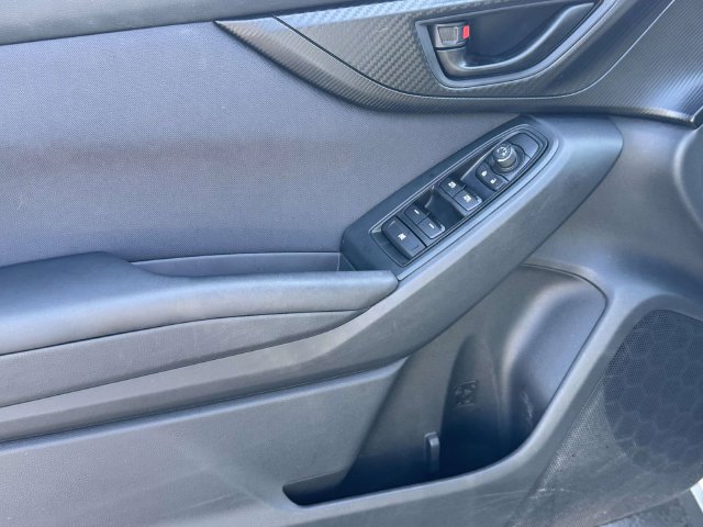 Used 2019 Subaru Crosstrek 2.0i Premium AWD/4WD image 29