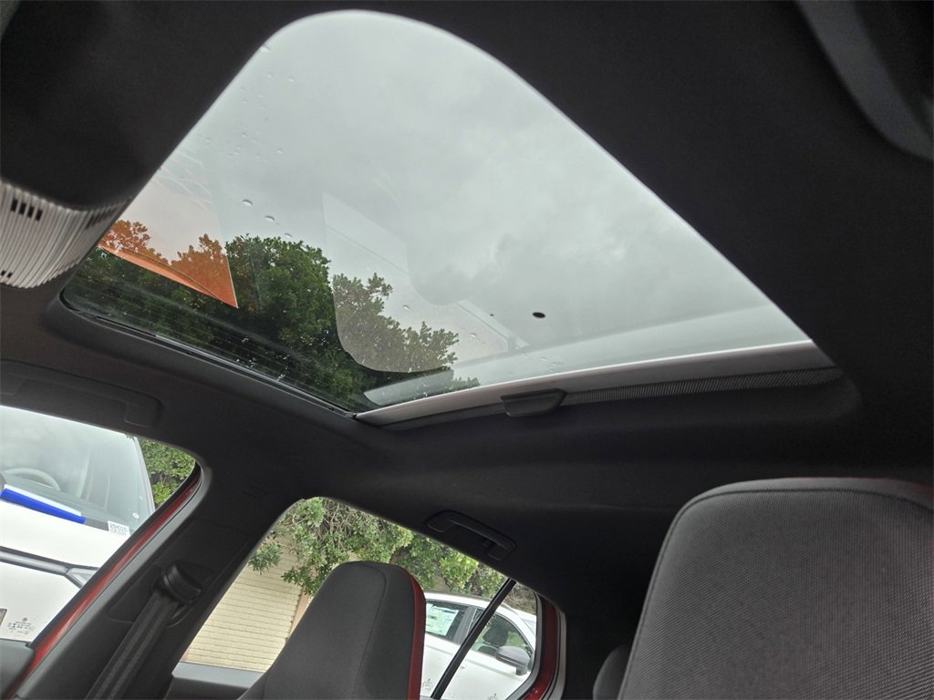 Used 2023 Volkswagen GTI SE image 20