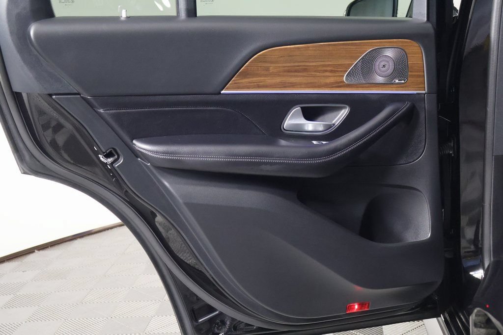Certified 2025 Mercedes-Benz GLE 580 4MATIC image 13