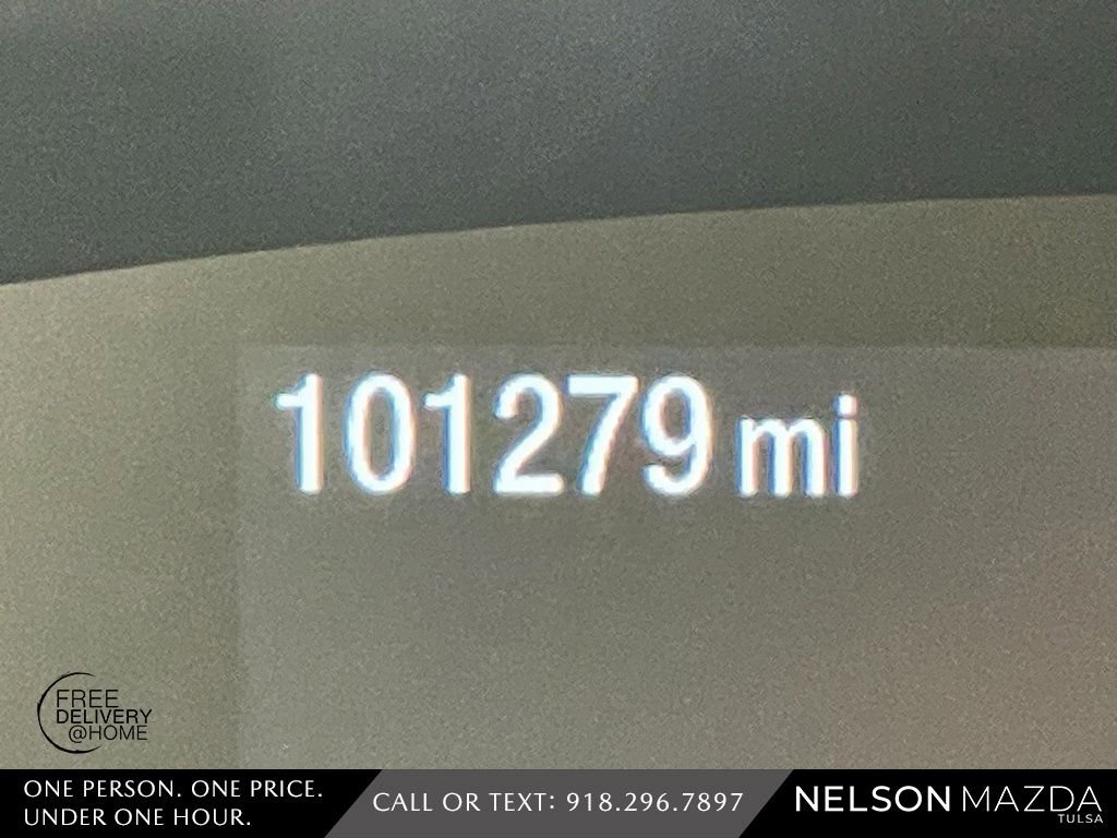 Used 2021 Ford Escape SEL image 25