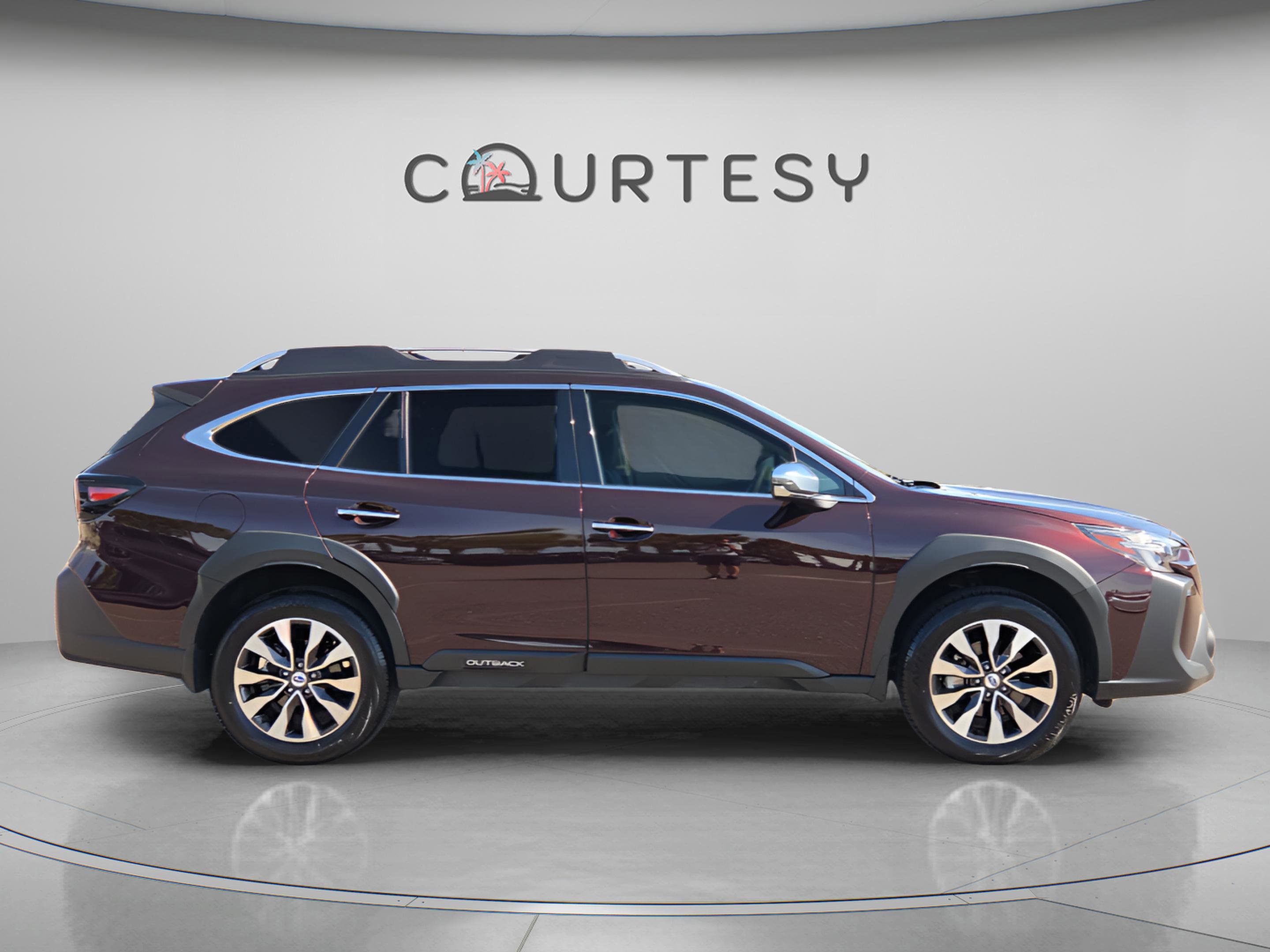 Used 2025 Subaru Outback Touring XT w/ Popular Package #2 image 7