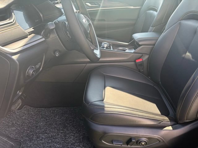 New 2026 Jeep Grand Cherokee L Limited AWD/4WD image 10