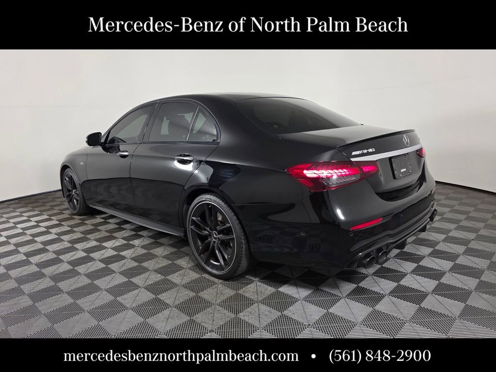 Used 2022 Mercedes-Benz E 53 AMG 4MATIC Sedan image 4