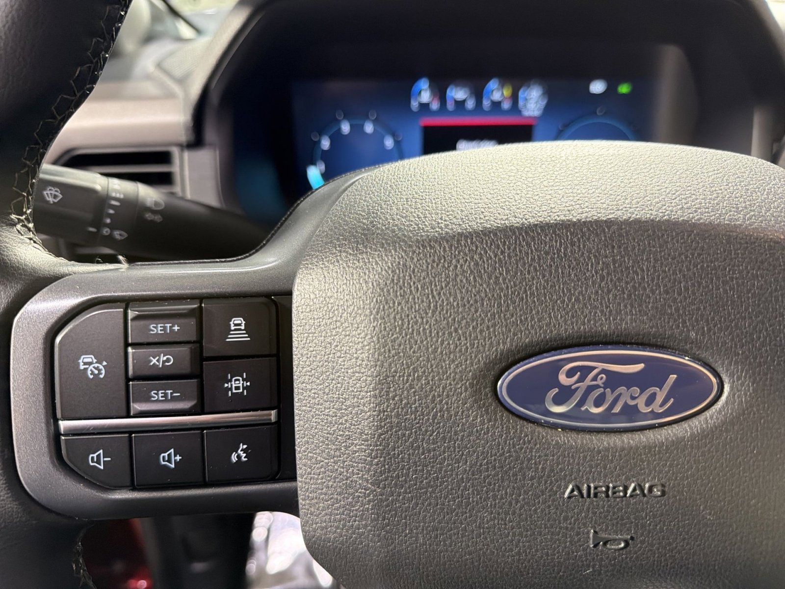 Used 2024 Ford F150 XLT w/ Equipment Group 302A MID image 37