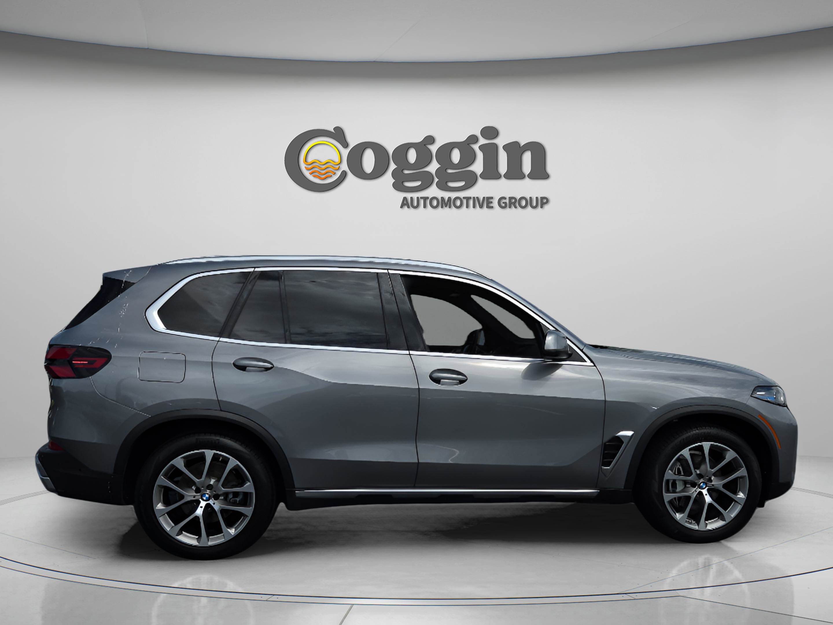 Certified 2024 BMW X5 xDrive40i w/ Premium Package image 6