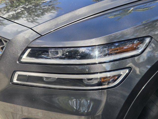 Used 2023 Genesis GV80 2.5T w/ Prestige 20" Package AWD/4WD image 10