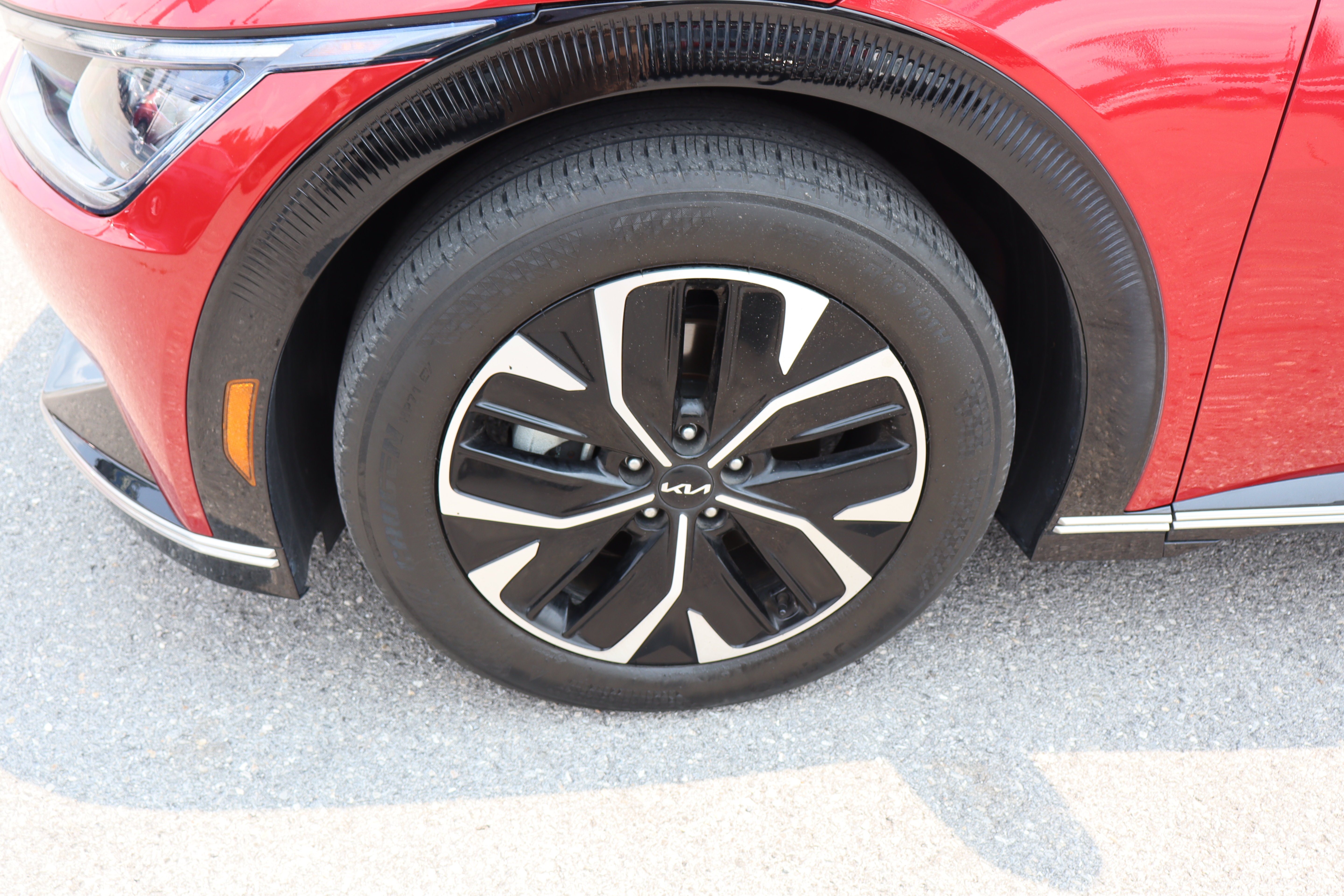 Used 2022 Kia EV6 Wind AWD/4WD image 10
