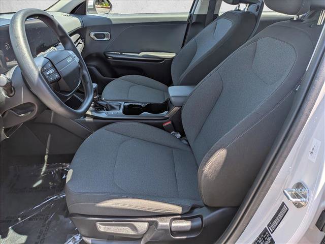 Used 2025 Kia K4 FWD image 21
