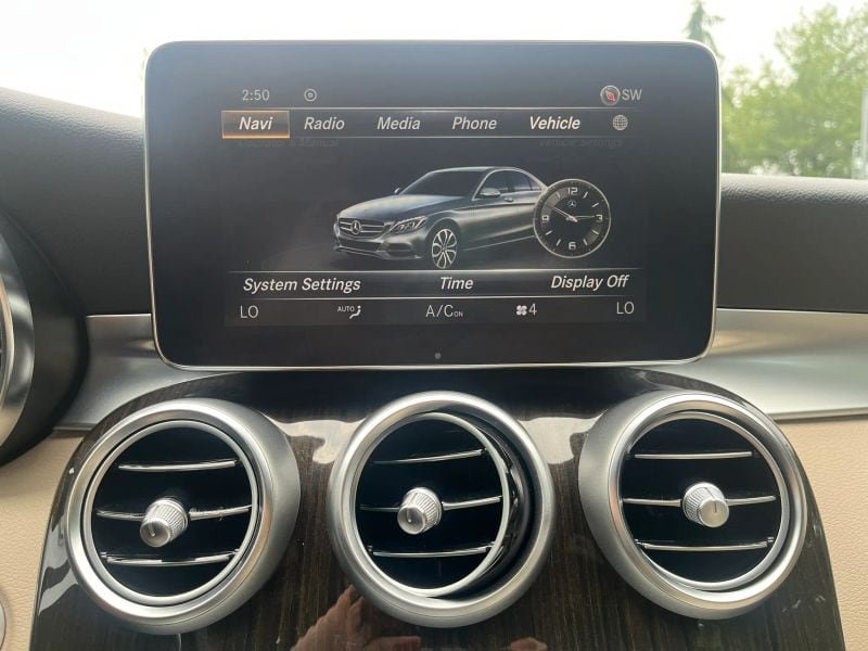 Used 2018 Mercedes-Benz C 300 4MATIC Sedan image 23