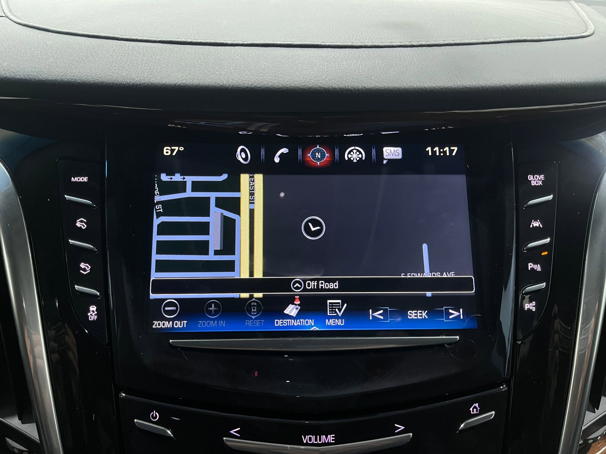 Used 2019 Cadillac Escalade ESV Luxury image 9