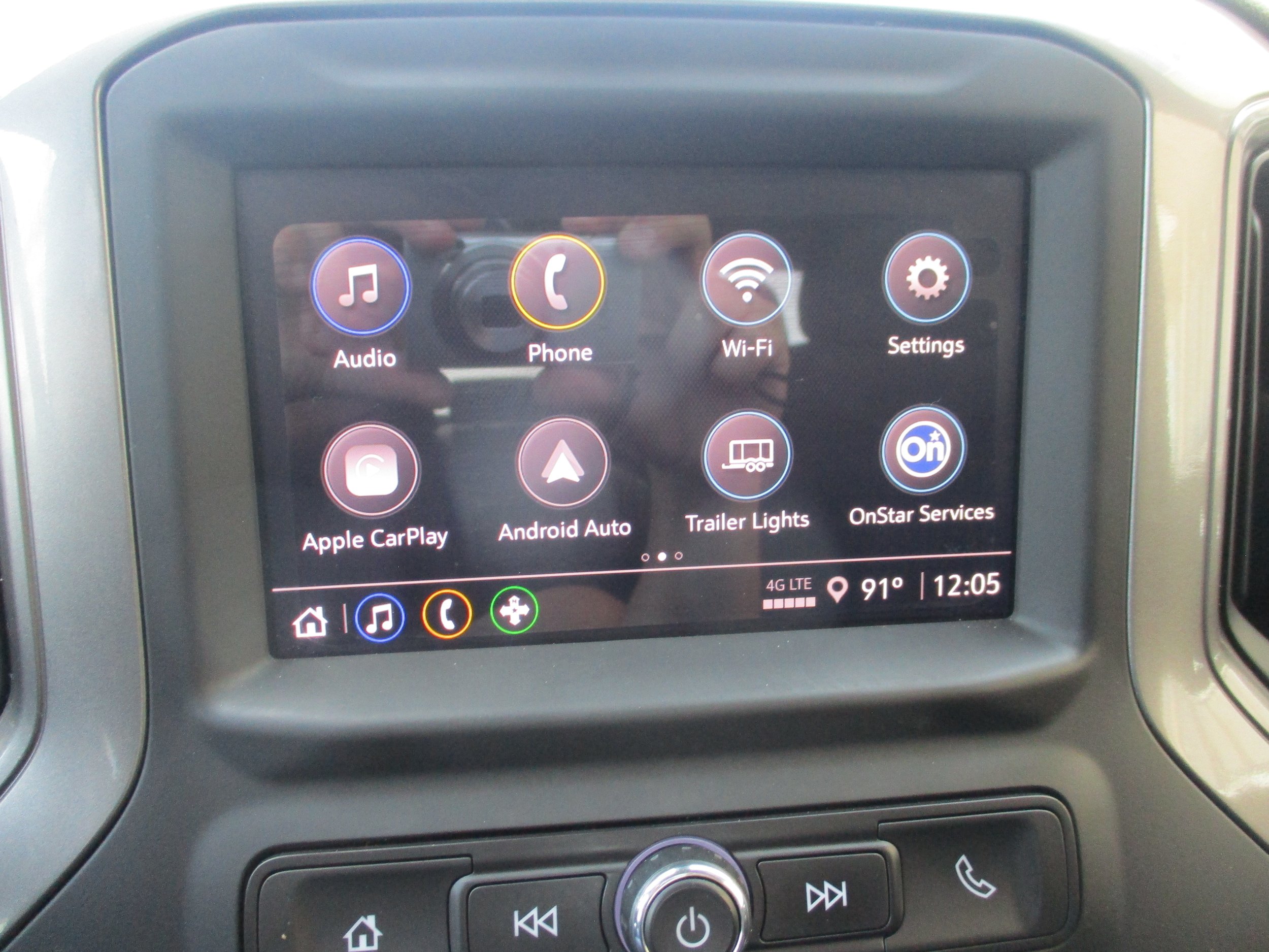 Used 2025 Chevrolet Silverado 2500 Custom w/ Custom Convenience Package AWD/4WD image 18