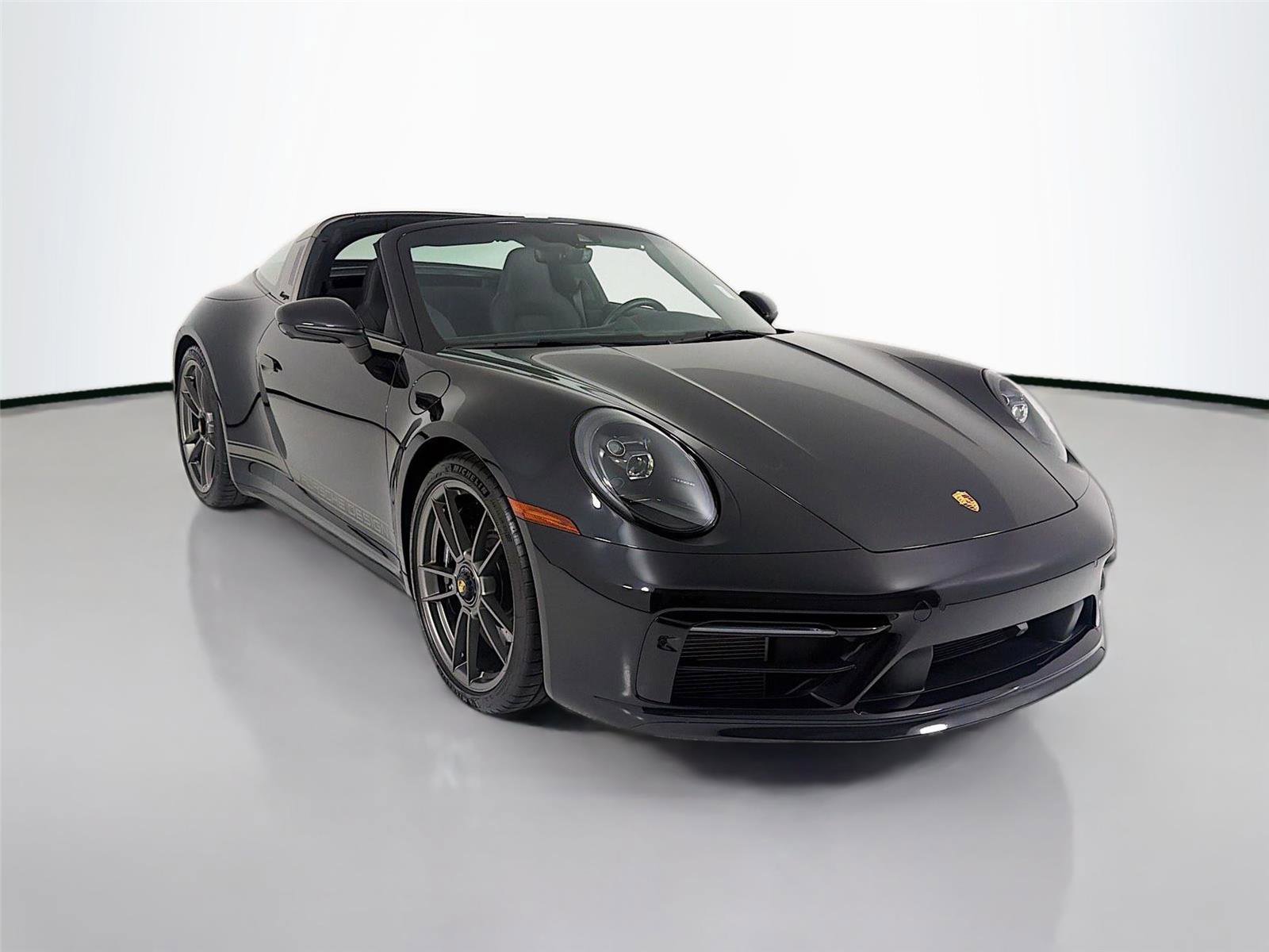 Certified 2023 Porsche 911 50th Anniversary Edition AWD/4WD image 36