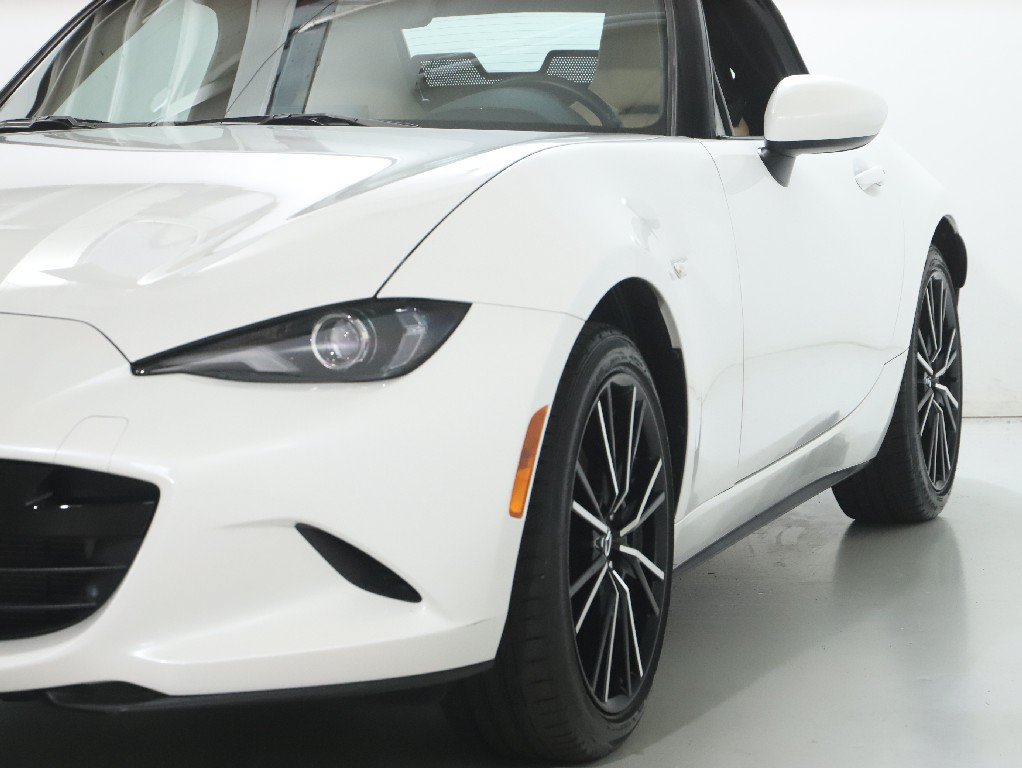 Certified 2024 MAZDA MX-5 Miata Grand Touring RWD image 5