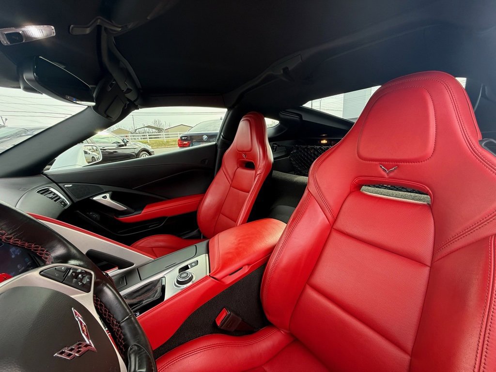 Used 2019 Chevrolet Corvette Z06 image 12