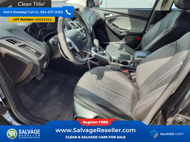 Used 2014 Ford Focus SE FWD image 9
