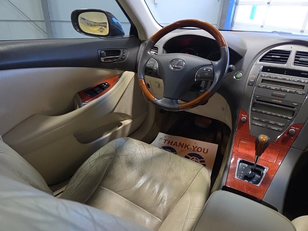 Used 2012 Lexus ES 350 image 17