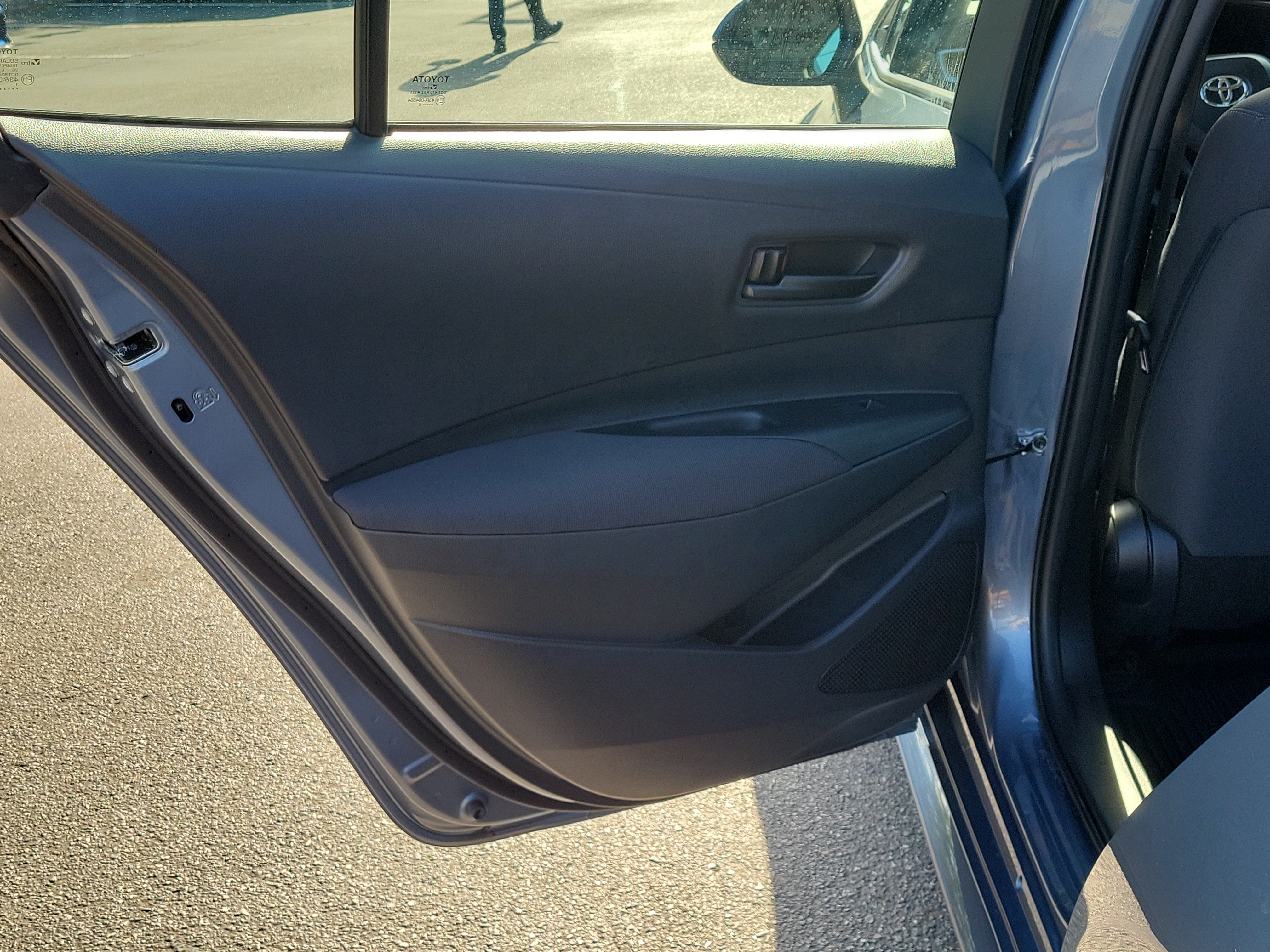 Used 2026 Toyota Corolla LE FWD image 12