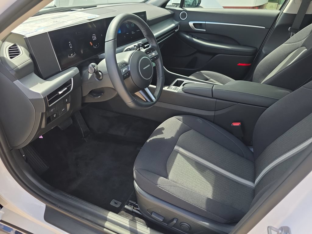 New 2026 Hyundai Sonata SEL FWD image 8