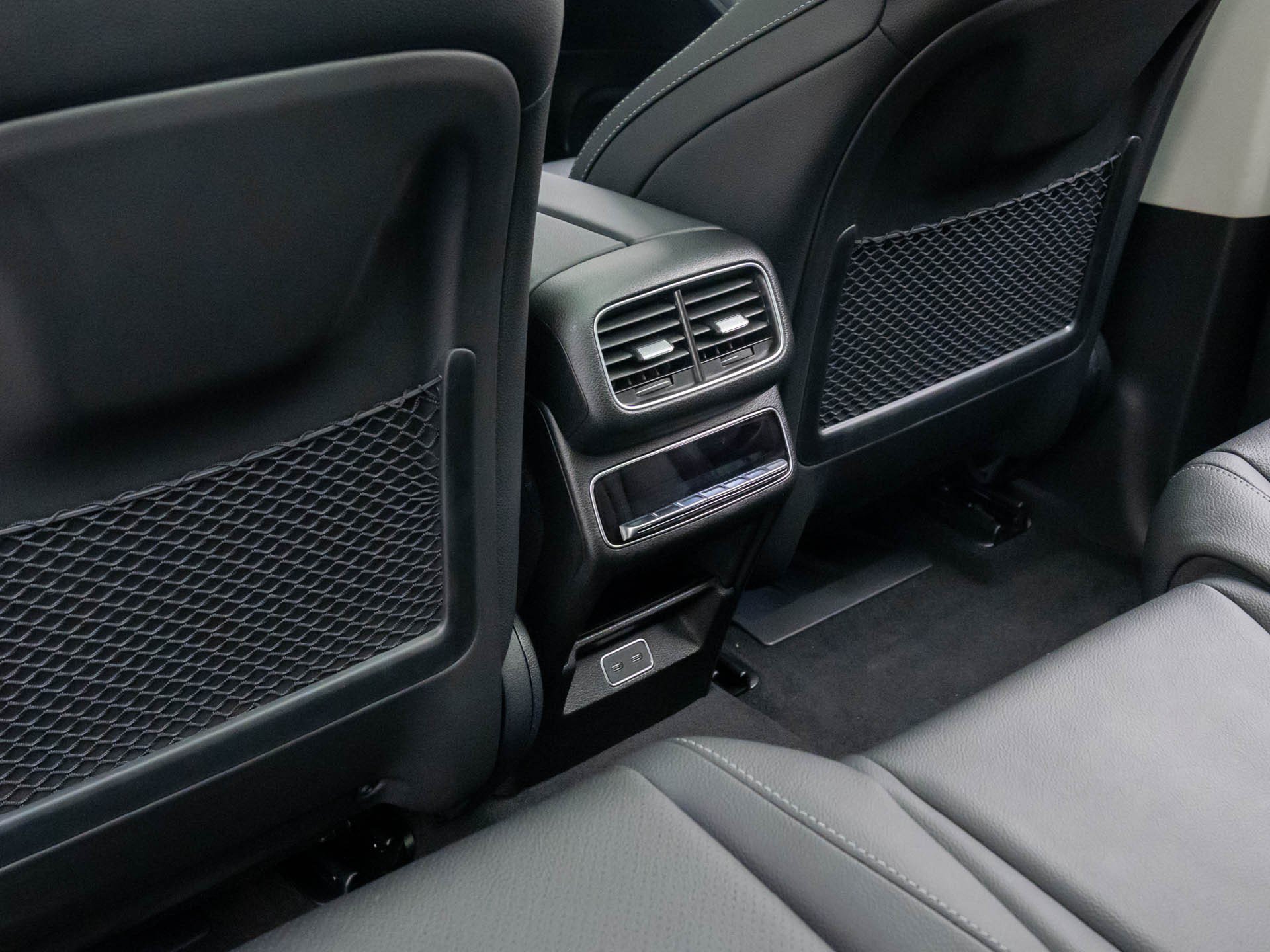 New 2026 Mercedes-Benz GLS 450 4MATIC image 19