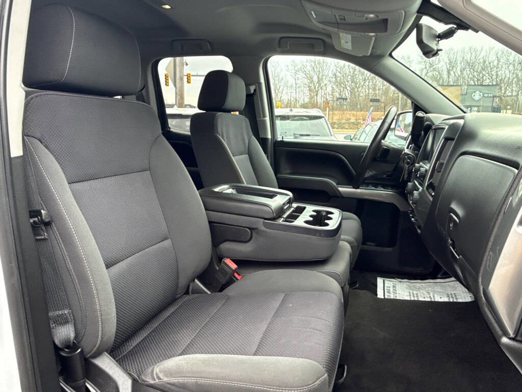 Used 2018 Chevrolet Silverado 1500 LT image 15
