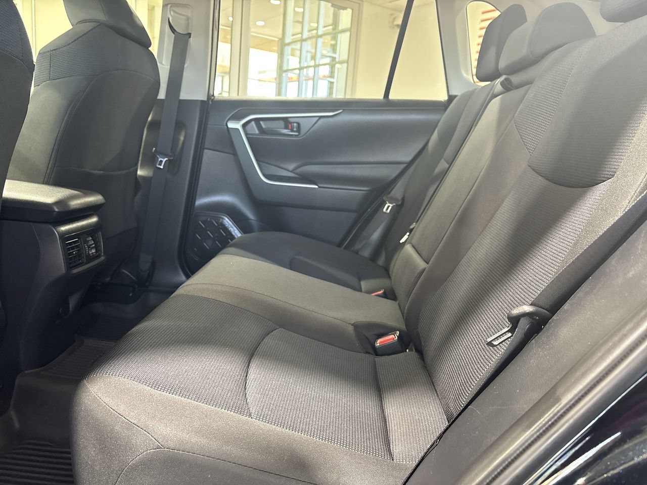 Certified 2025 Toyota RAV4 LE FWD image 23