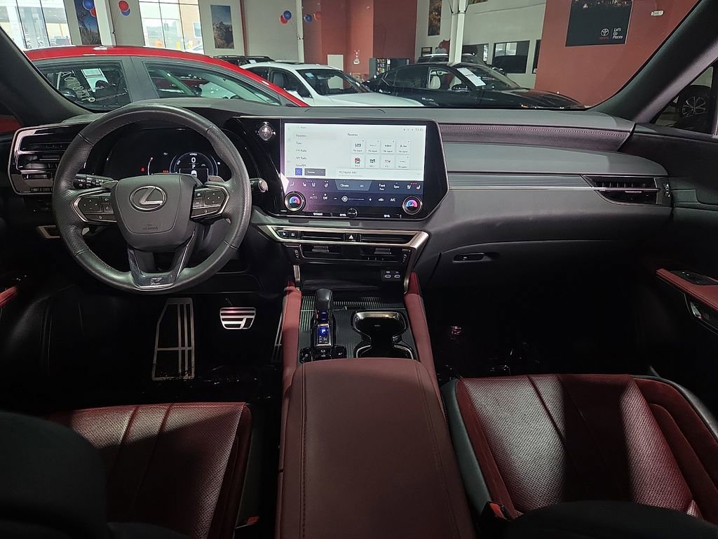 Used 2024 Lexus RX 500h F Sport w/ Convenience Package image 16