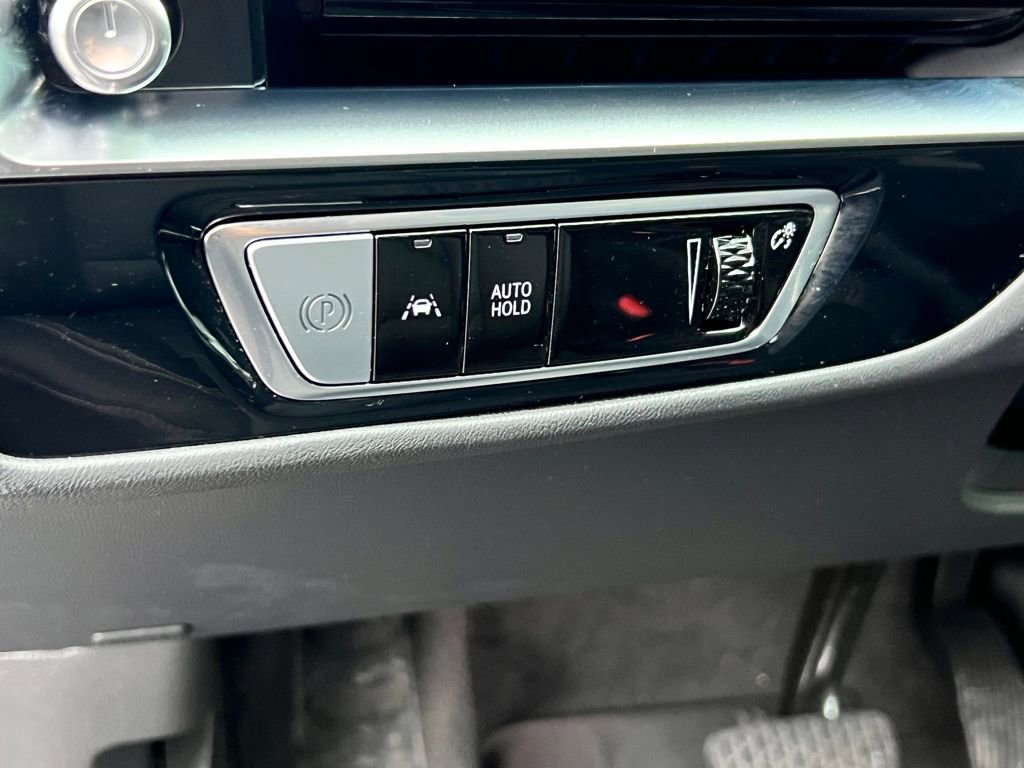 New 2026 Cadillac Lyriq Premium Sport w/ LPO, Floor Liner Package image 23