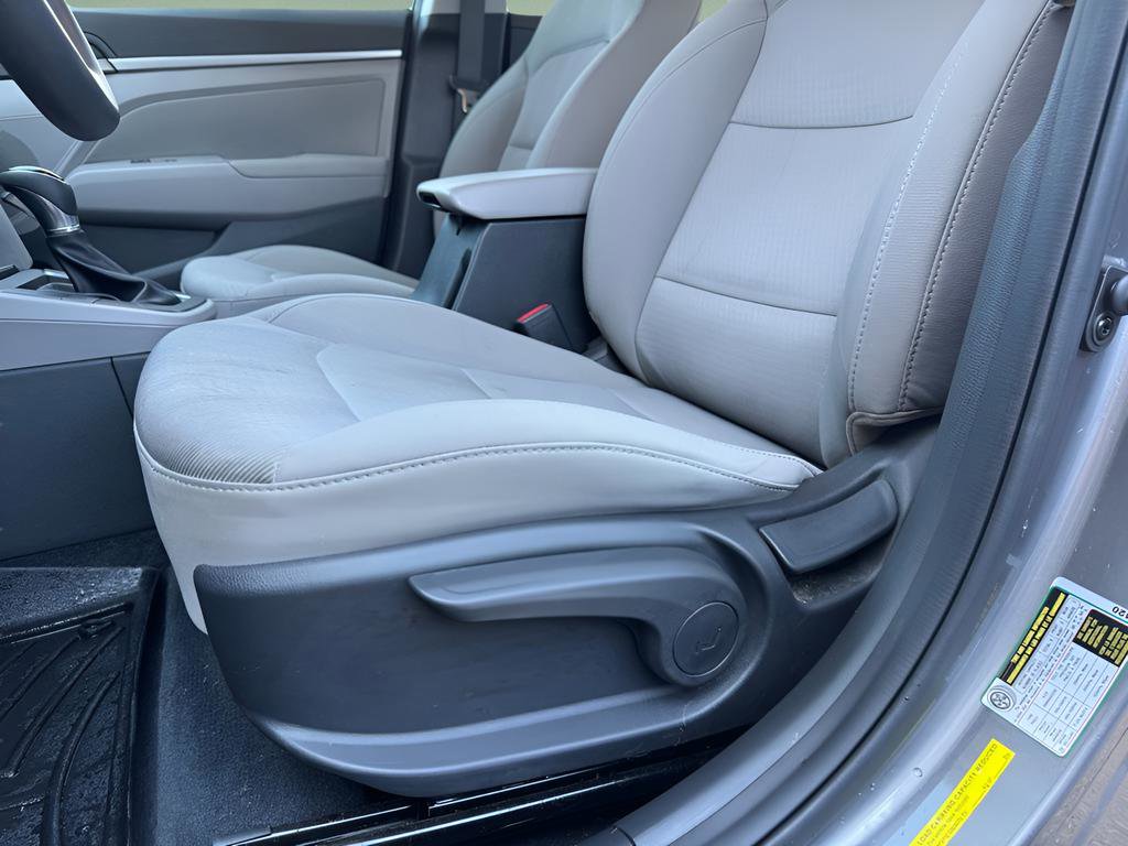 Used 2018 Hyundai Elantra SEL image 17