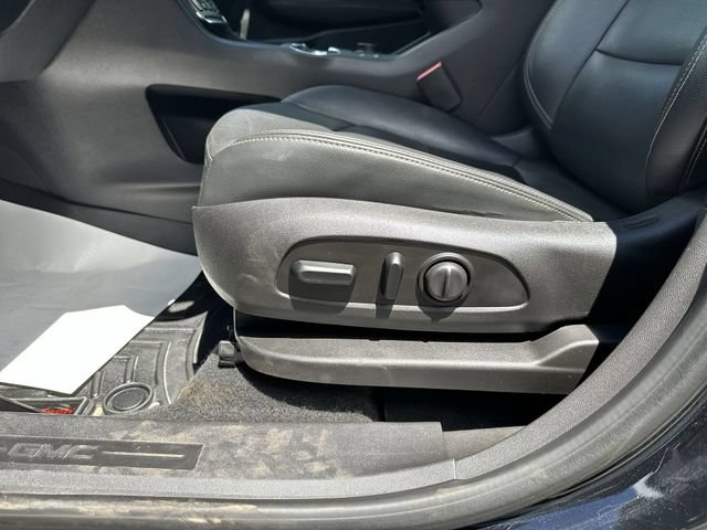 Used 2018 GMC Terrain SLT AWD/4WD image 16