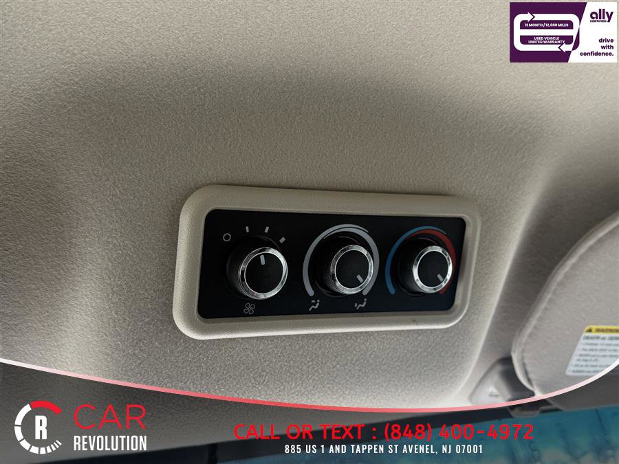 Used 2019 Chevrolet Express 3500 LS RWD image 15