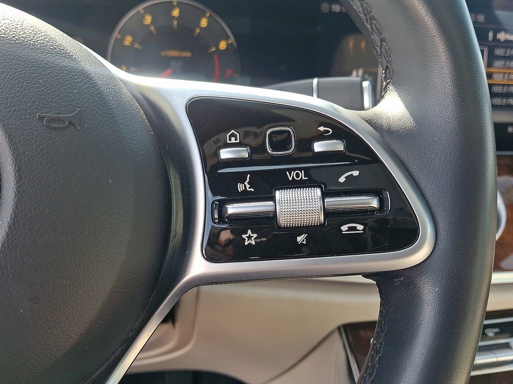 Used 2020 Mercedes-Benz E 350 4MATIC Sedan image 22