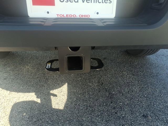 Certified 2025 Toyota Tacoma SR5 AWD/4WD image 26