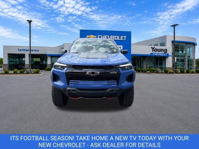 New 2026 Chevrolet Colorado ZR2 w/ Technology Package AWD/4WD image 2