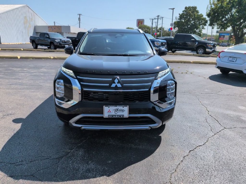 New 2026 Mitsubishi Outlander SEL FWD image 17