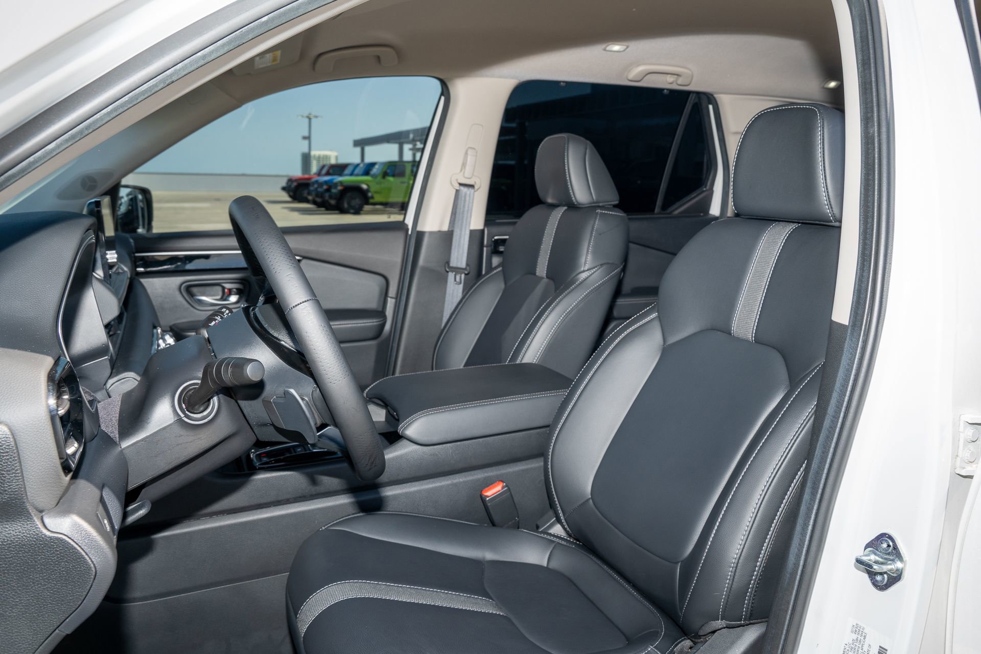 Certified 2025 Honda Pilot EX-L image 17