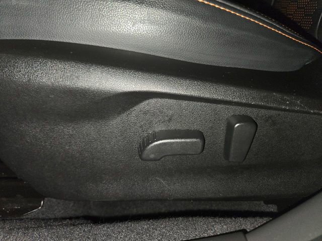 Used 2023 Subaru Crosstrek 2.5i Limited w/ Popular Package #3 image 12