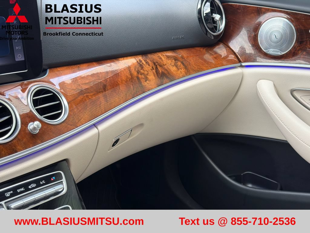 Used 2018 Mercedes-Benz E 300 4MATIC image 35