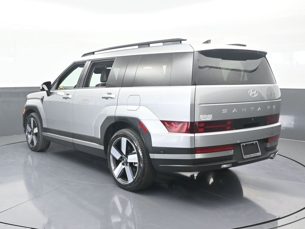 Used 2024 Hyundai Santa Fe Limited image 4