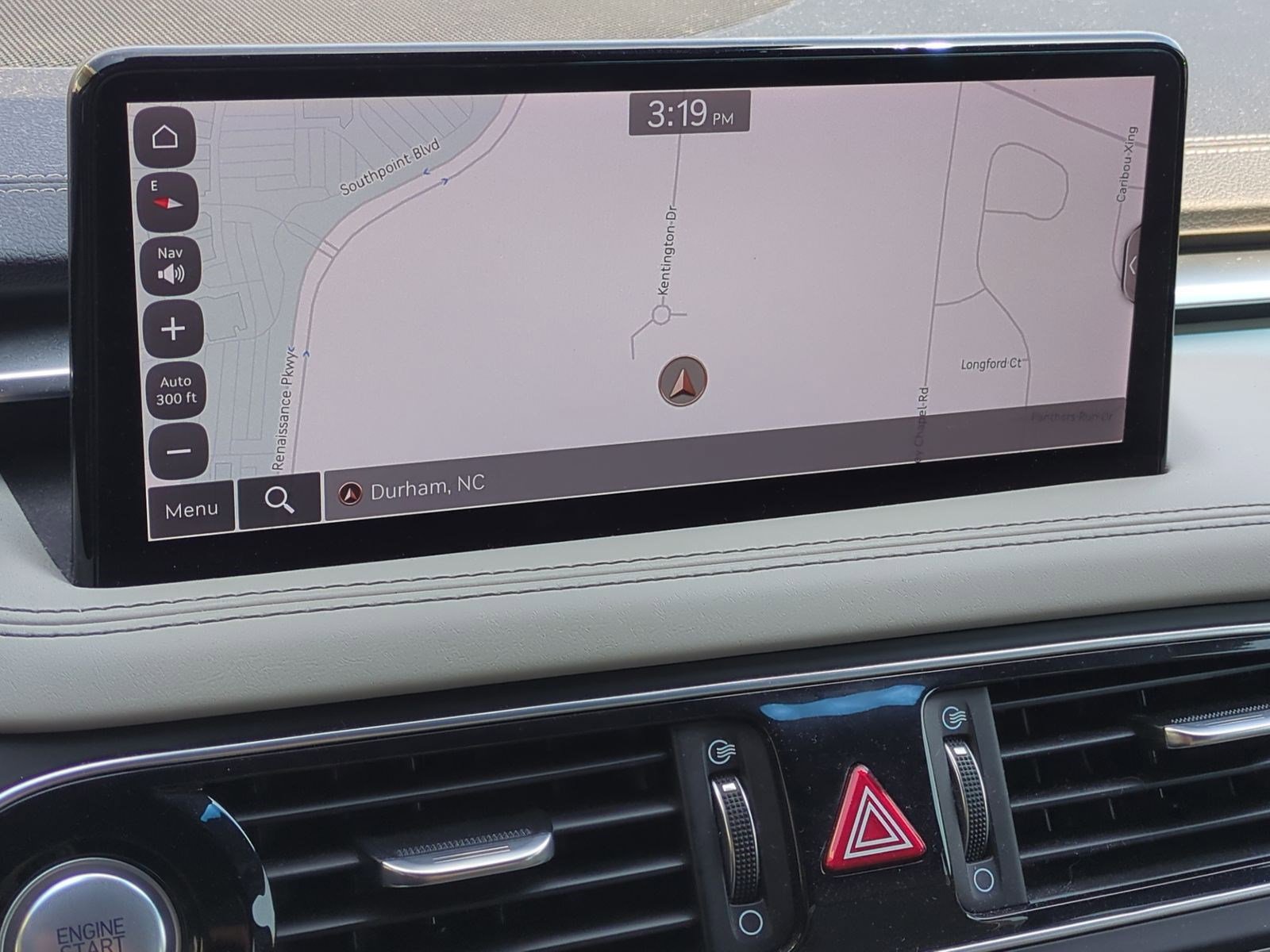 Used 2023 Genesis G70 3.3T image 23