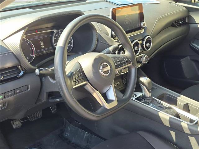 Used 2024 Nissan Sentra SV FWD image 10