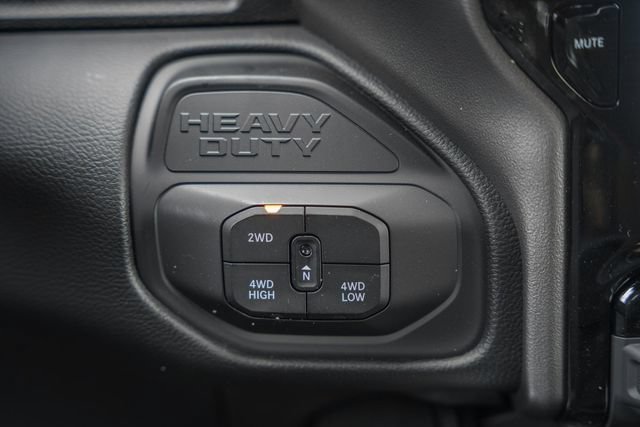 New 2026 RAM 3500 Big Horn AWD/4WD image 38
