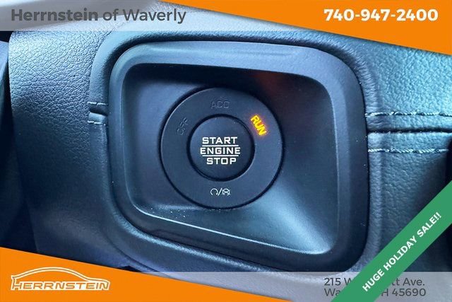 Used 2024 Jeep Wrangler Sahara image 20